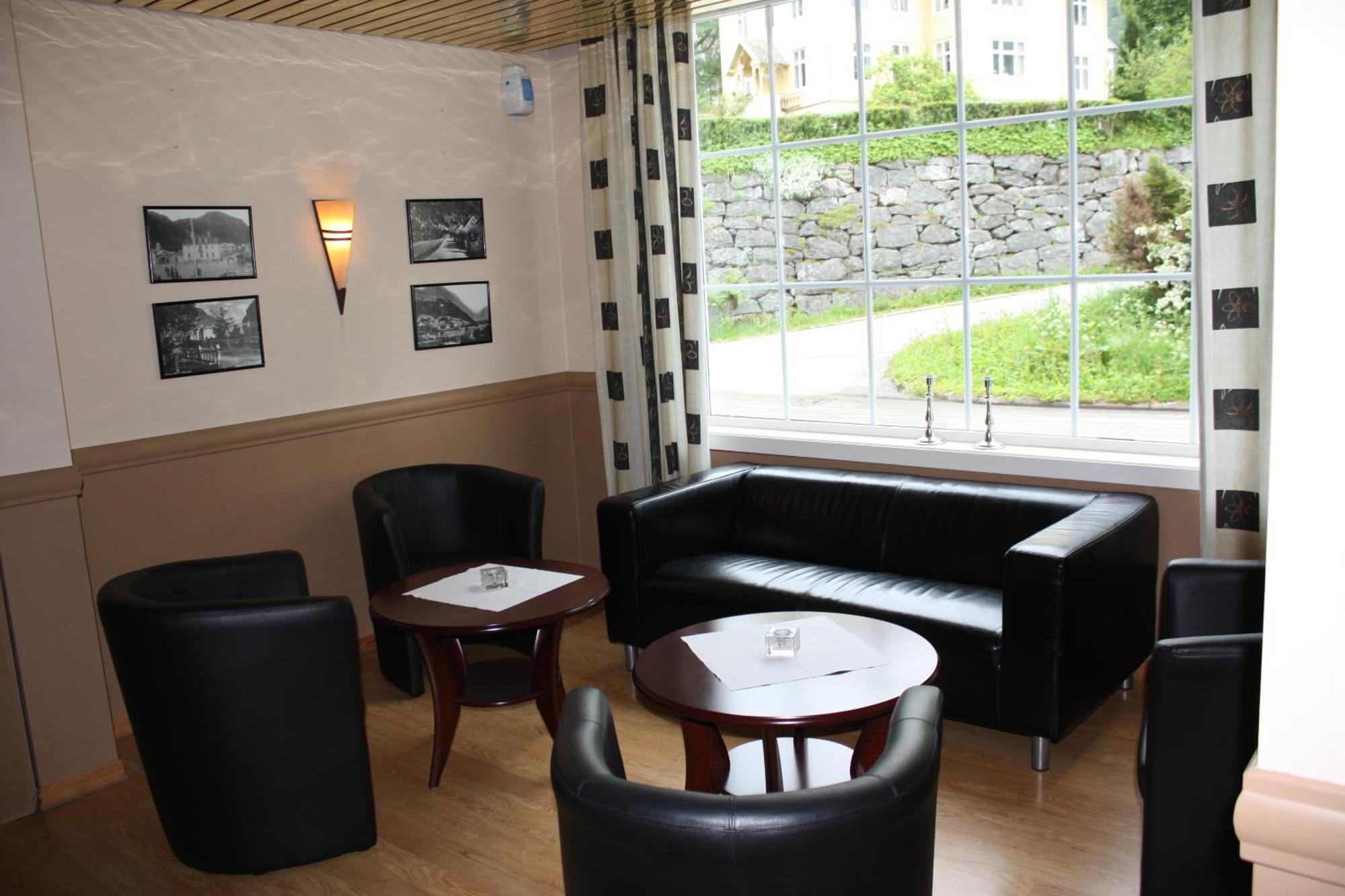 Øren Hotel Høyanger Eksteriør bilde