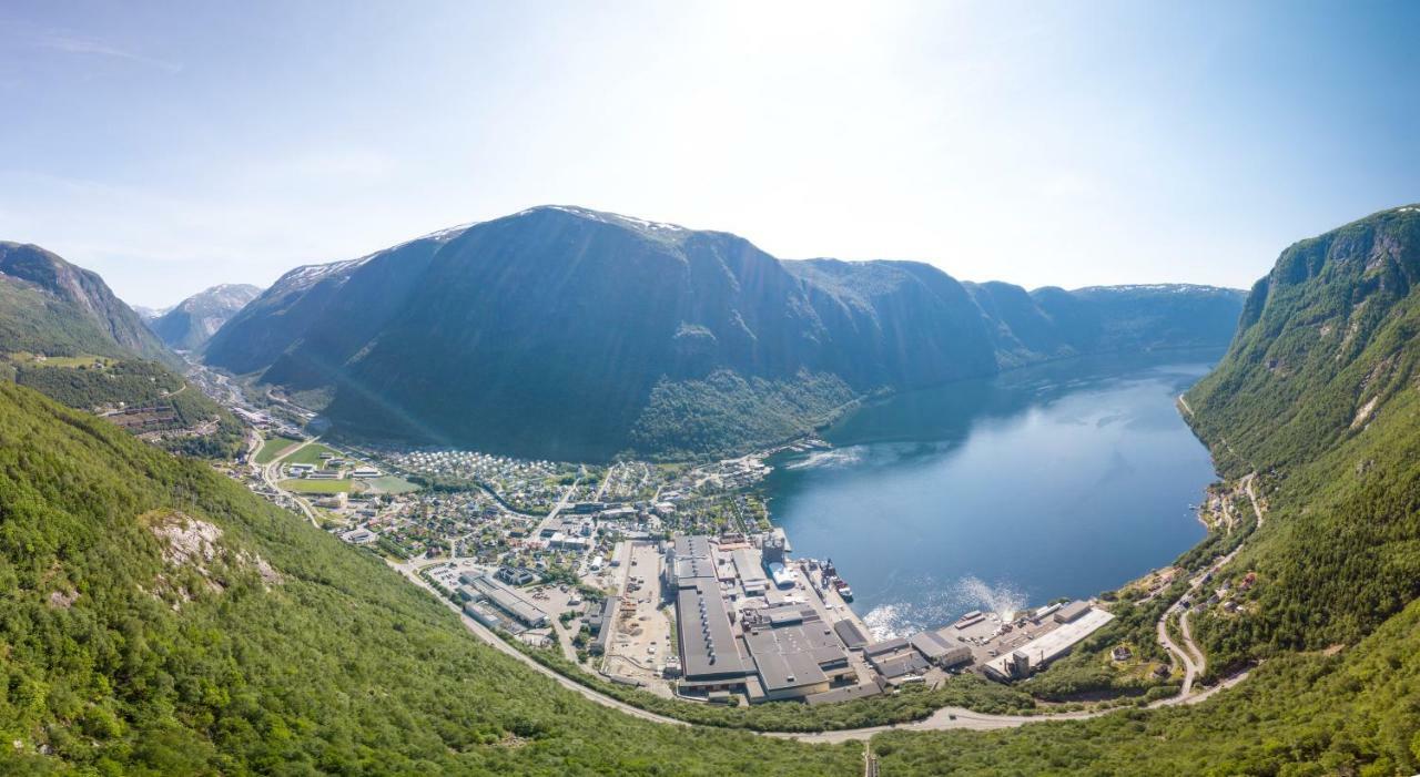 Øren Hotel Høyanger Eksteriør bilde